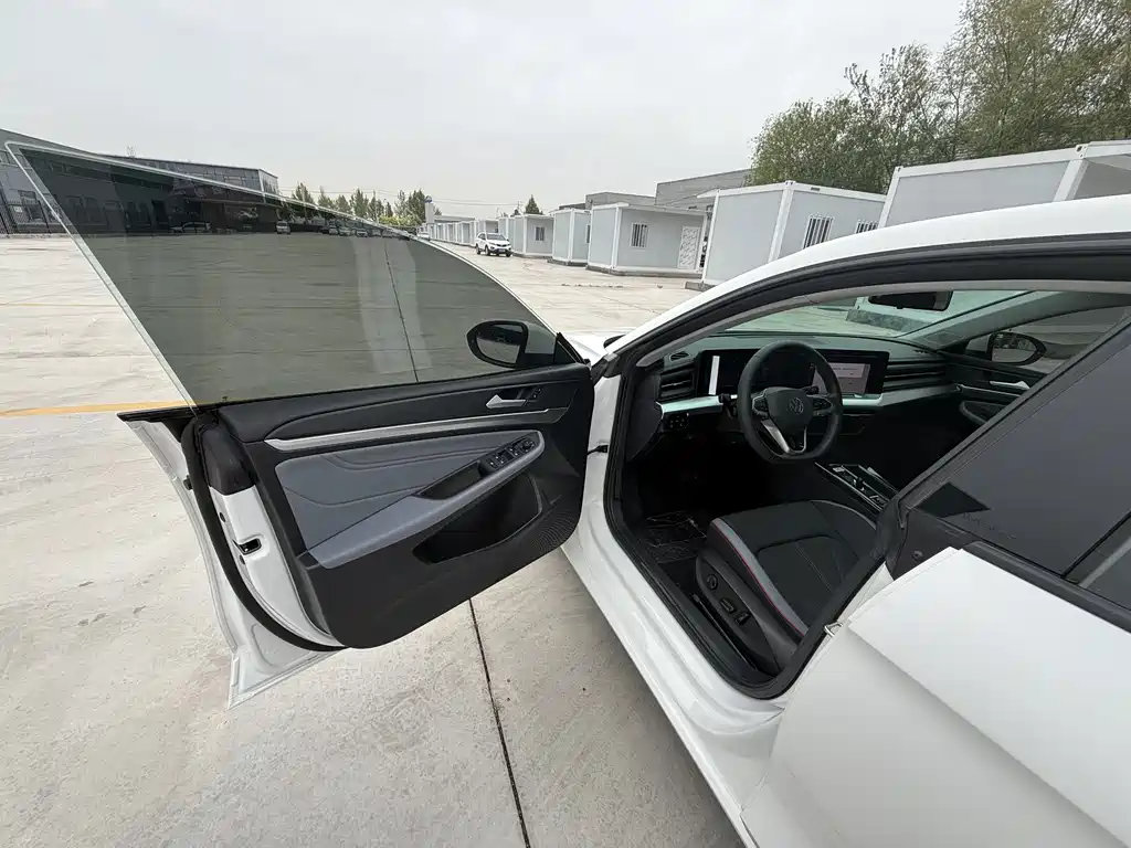 Volkswagen Lamando 2023