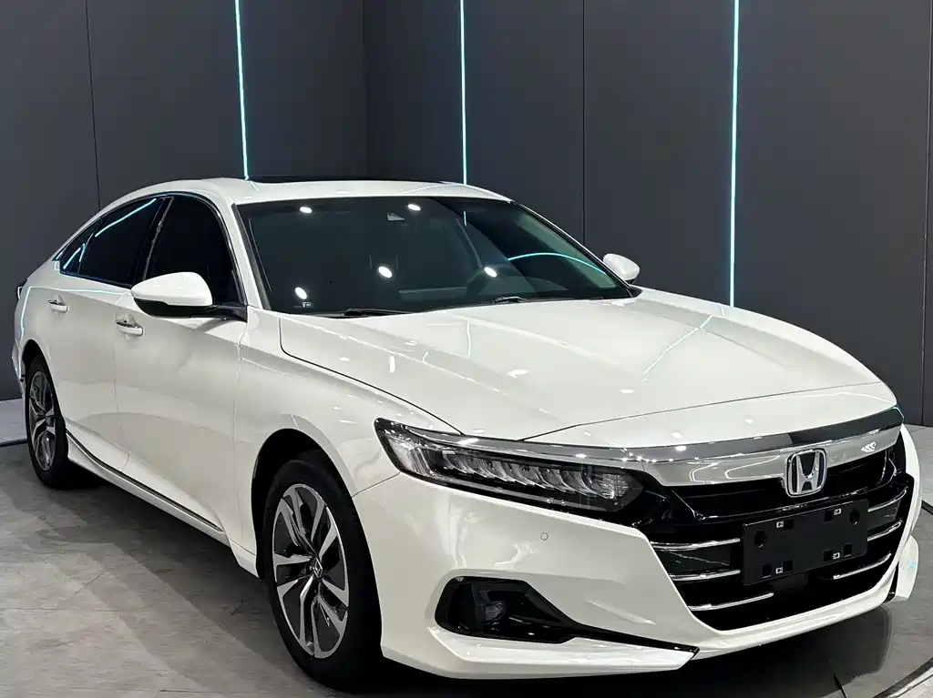 Honda Accord 2022 — фото 3