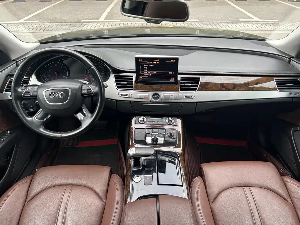 Audi A8 2014