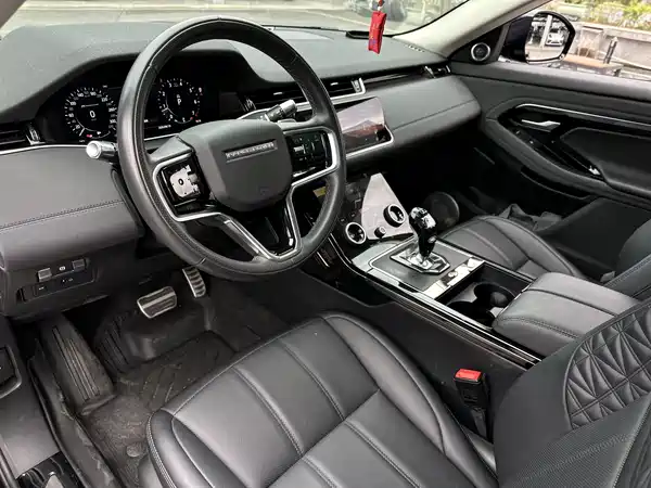 Land Rover Range Rover Evoque 2023