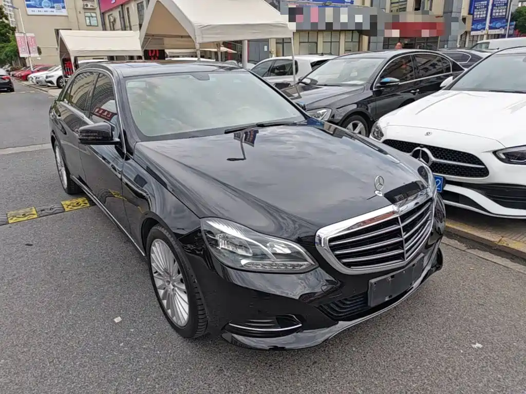 Mercedes-Benz E-Class 2015