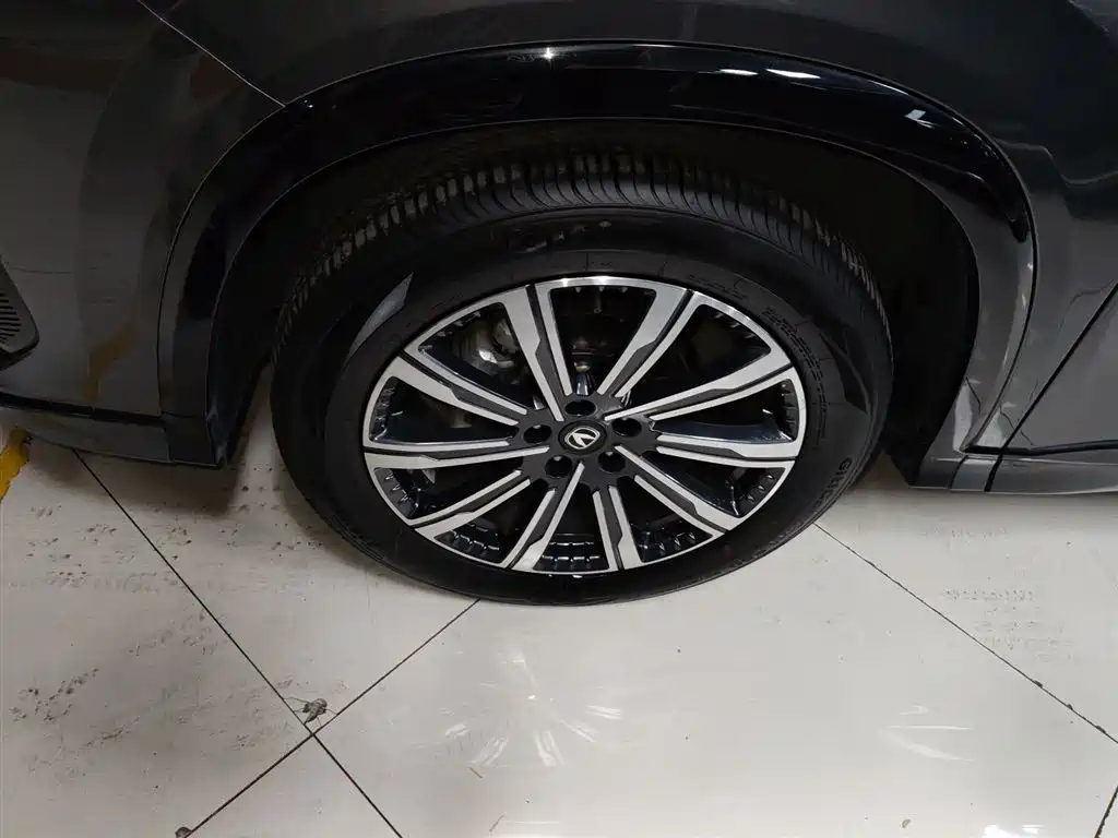 Changan CS75 PLUS 2025 — фото 23