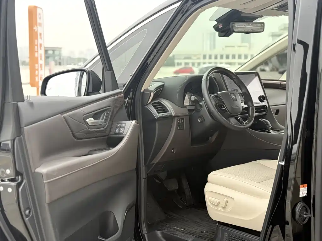 Toyota Vellfire 2024 — фото 4