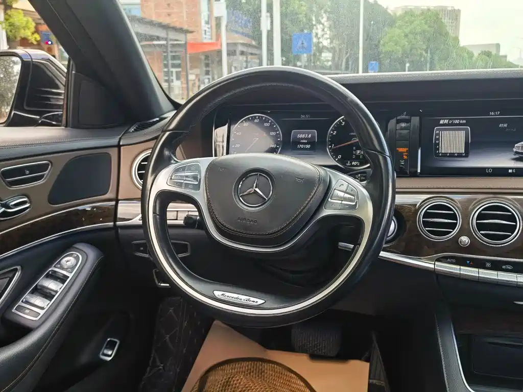 Mercedes-Benz S-Class 2015 — фото 11