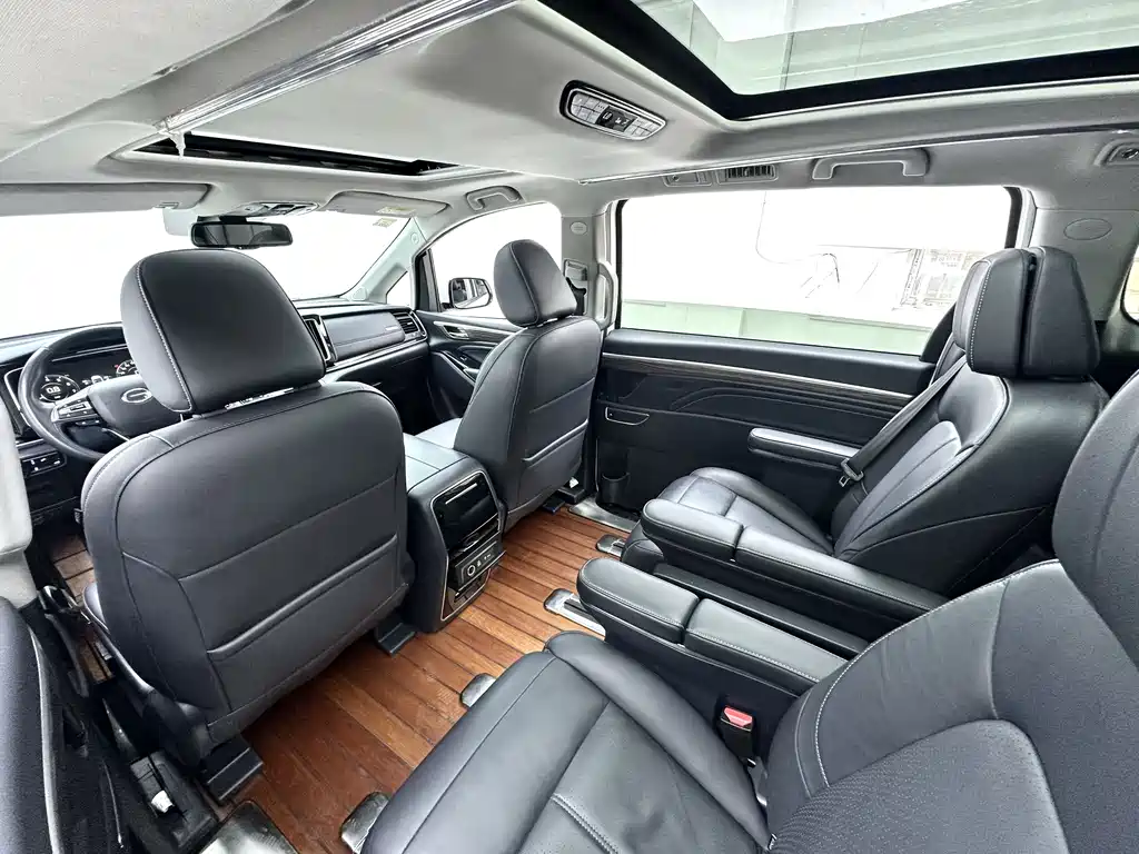 GAC Motor Trumpchi M8 2021 — фото 11