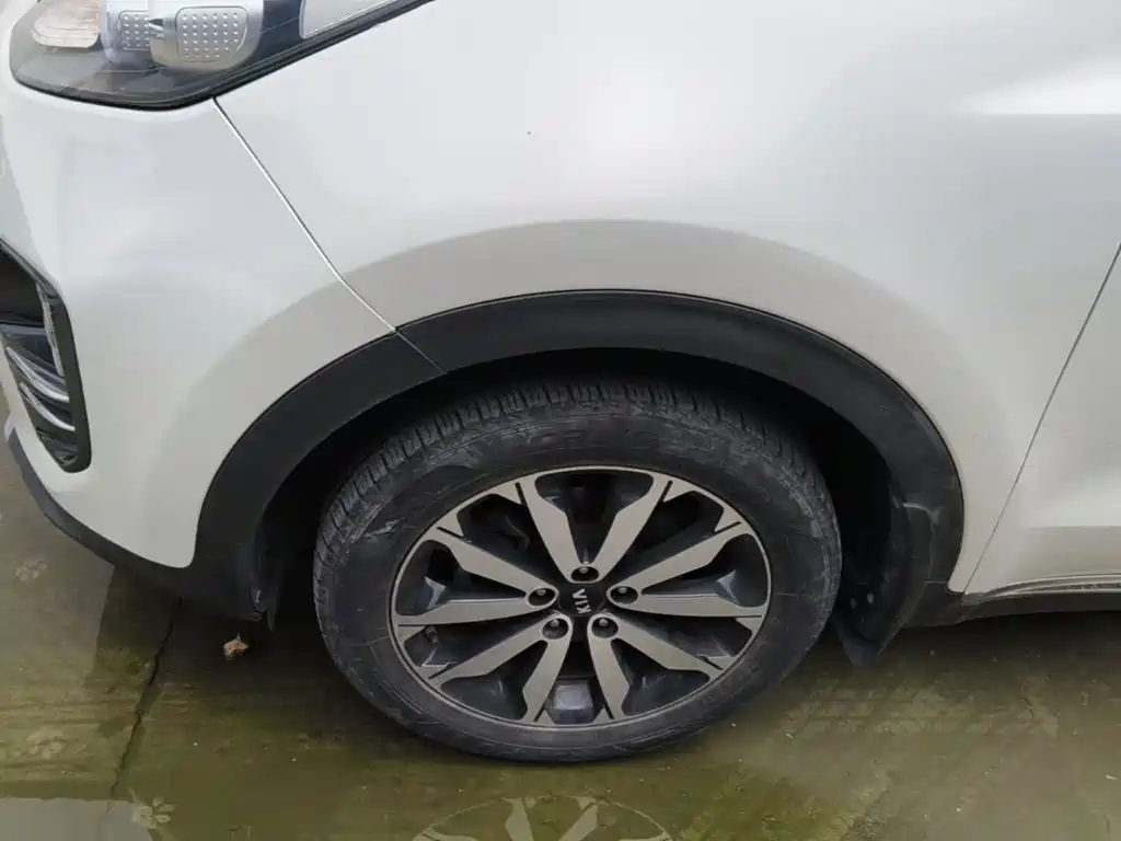 Kia KX5 2017 — фото 23