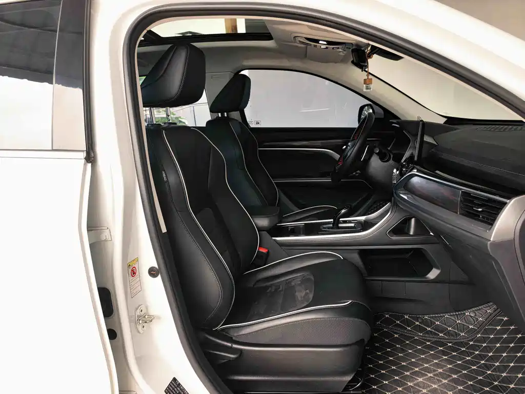 Haval H6 2023 — фото 17