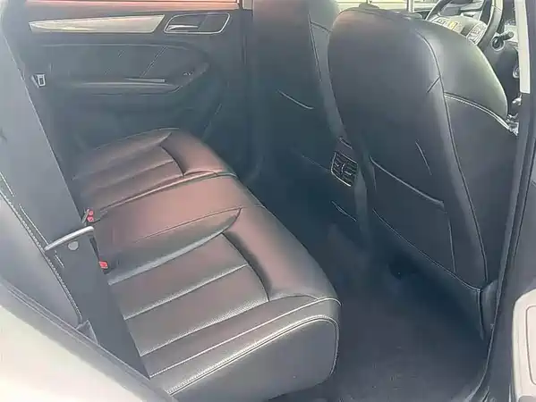 Roewe RX5 2018