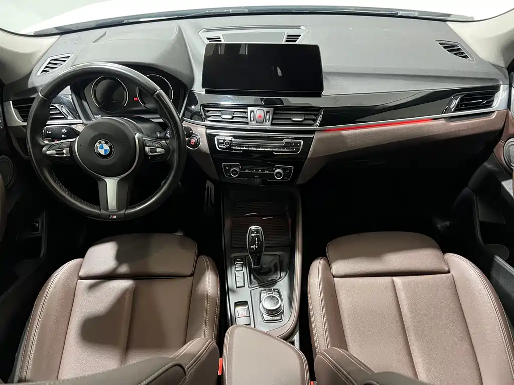BMW X1 2021 — фото 5