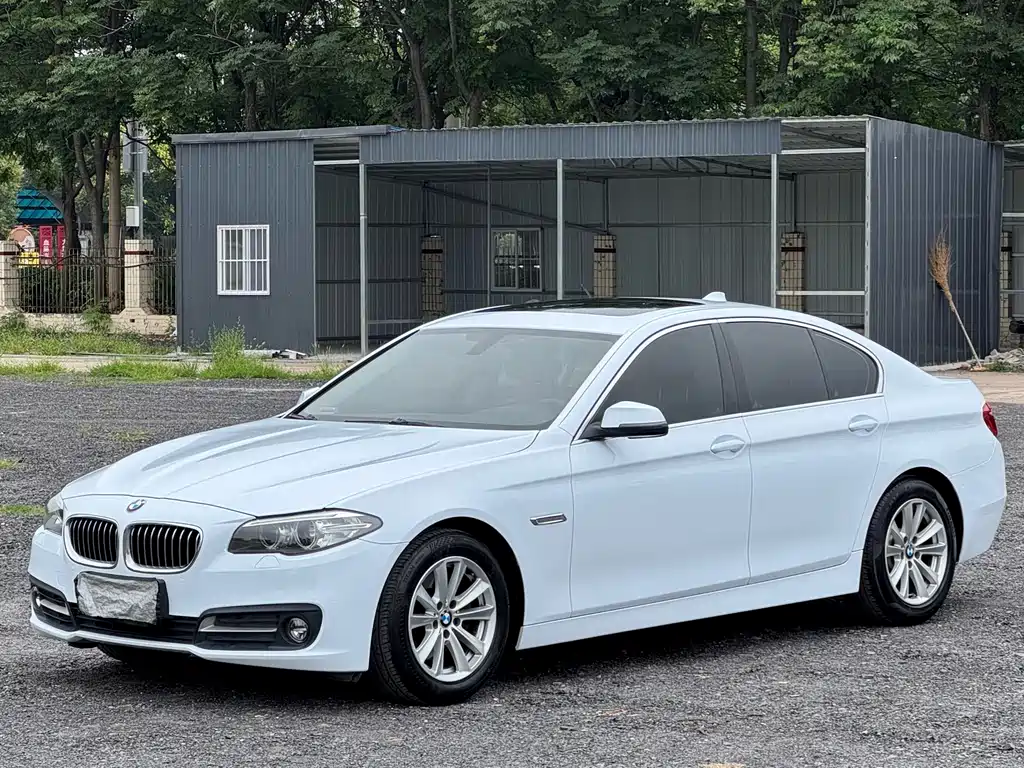 BMW 5 Series 2017