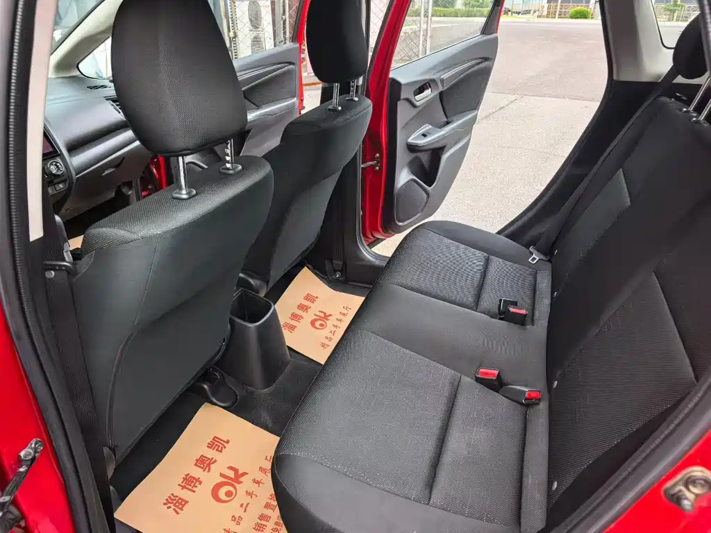 Honda Fit 2015