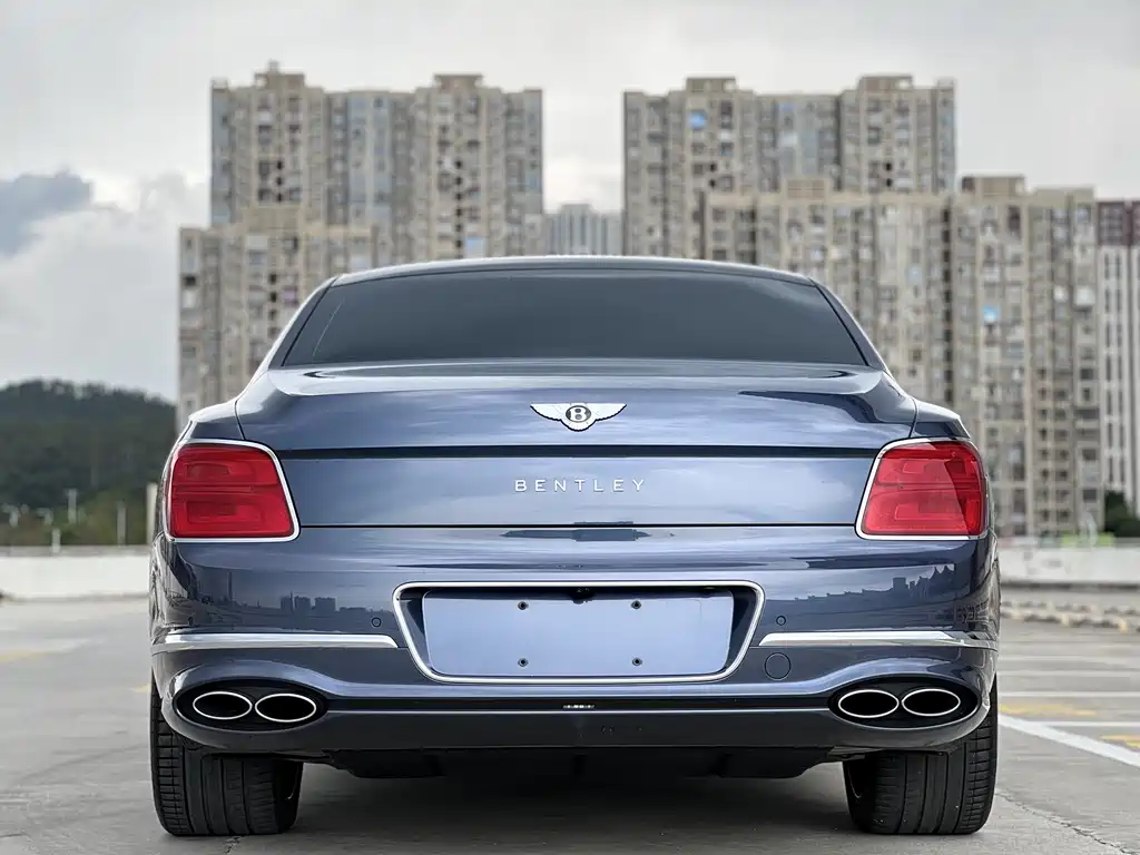Bentley Flying Spur PHEV 2022 — фото 12
