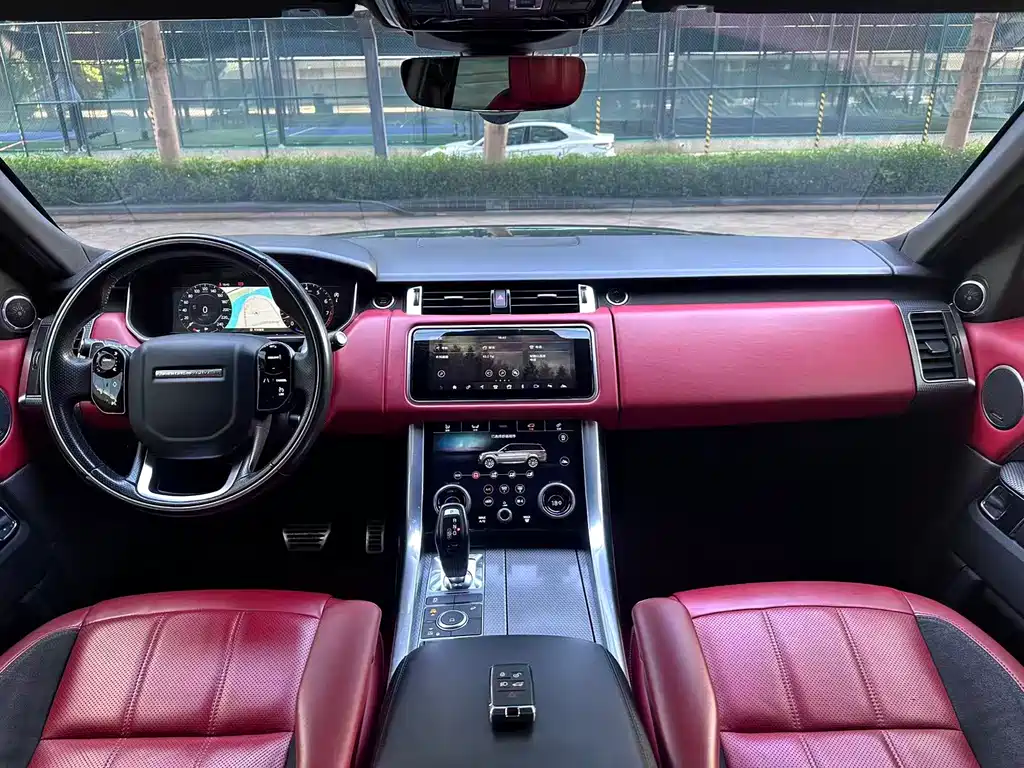 Land Rover Range Rover Sport 2018 — фото 8