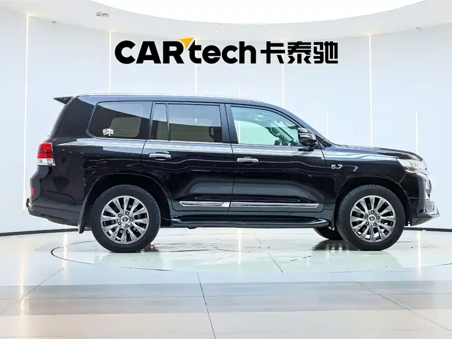 Toyota Land Cruiser 2019 — фото 4