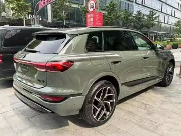 Audi Q6L E-Tron 2025
