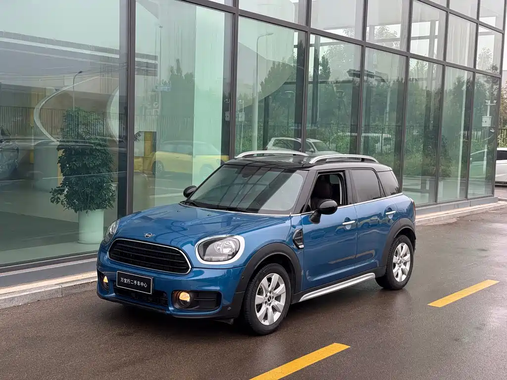 MINI Countryman 2018 — фото 18
