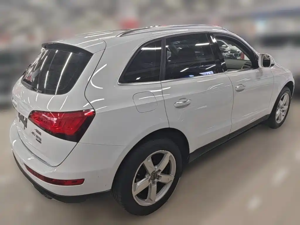 Audi Q5 2017 — фото 12