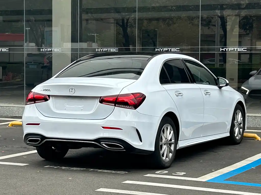 Mercedes-Benz A-Class 2021 — фото 9