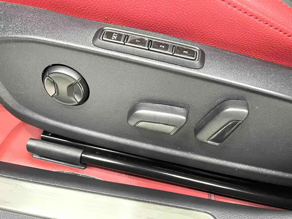 Volkswagen Sagitar 2022