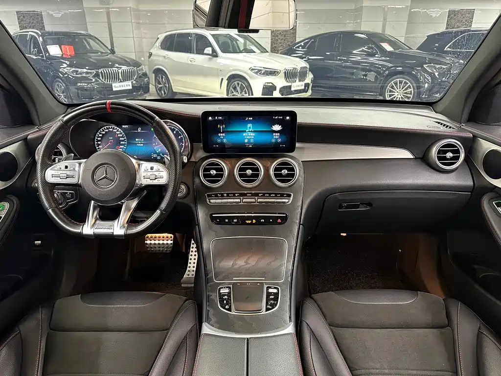 Mercedes-Benz GLC AMG 2022 — фото 12