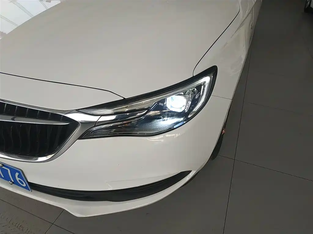 Buick Excelle 2021 — фото 18