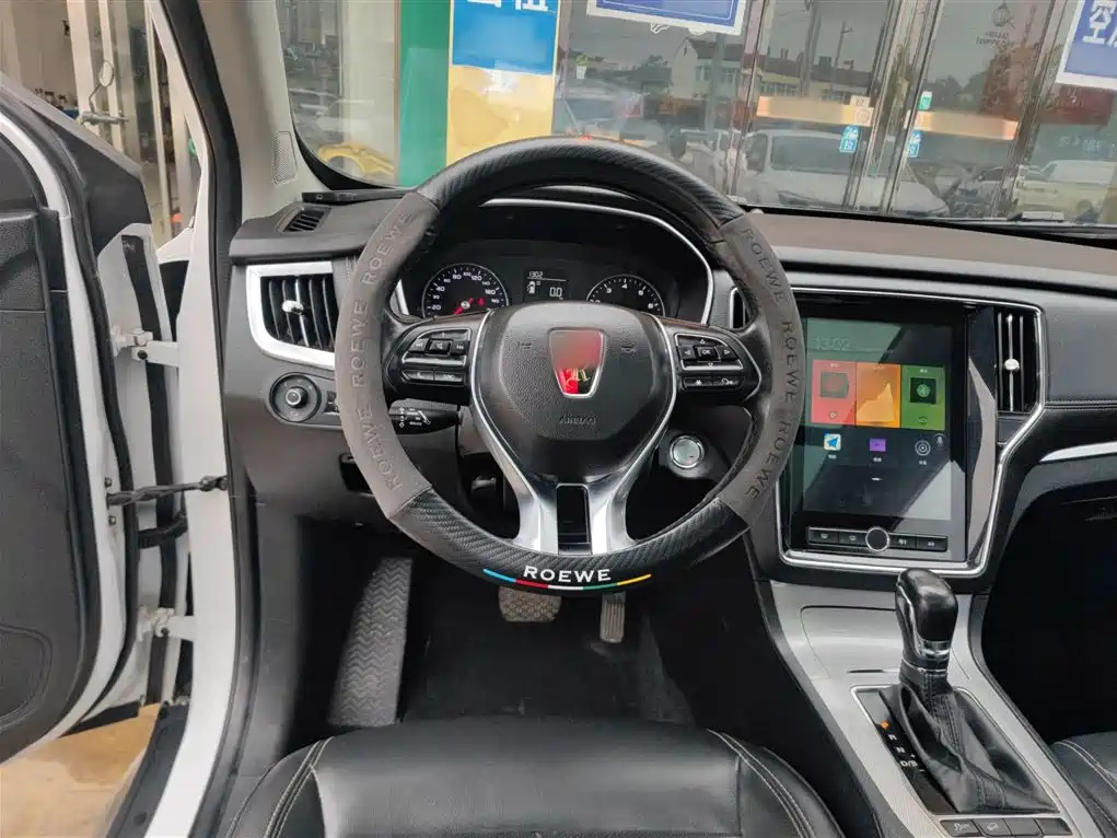 Roewe RX5 2019 — фото 11