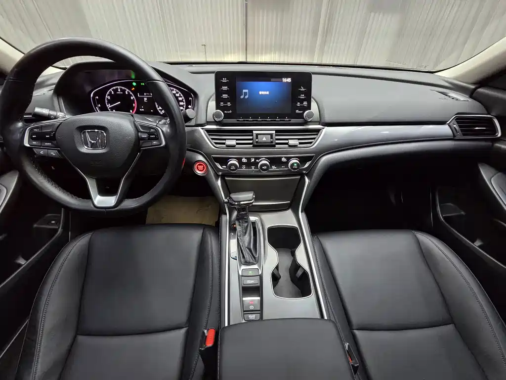 Honda Accord 2020 — фото 9