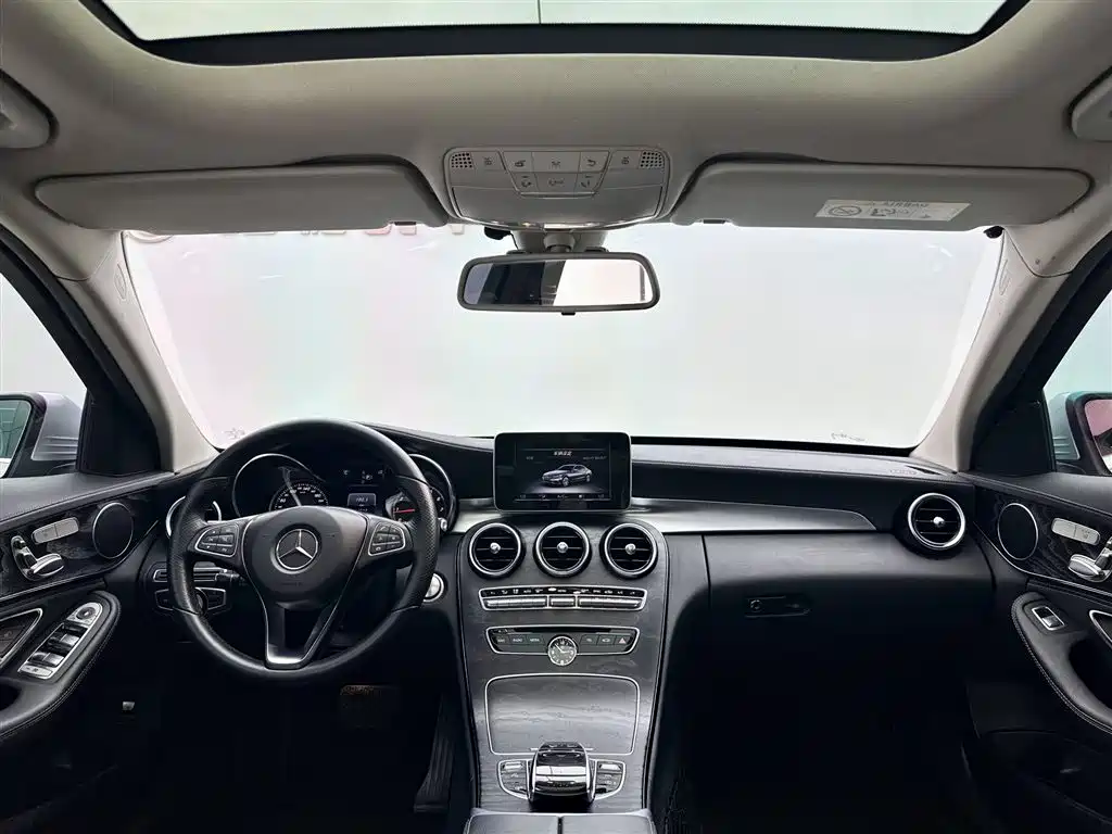 Mercedes-Benz C-Class 2016 — фото 8