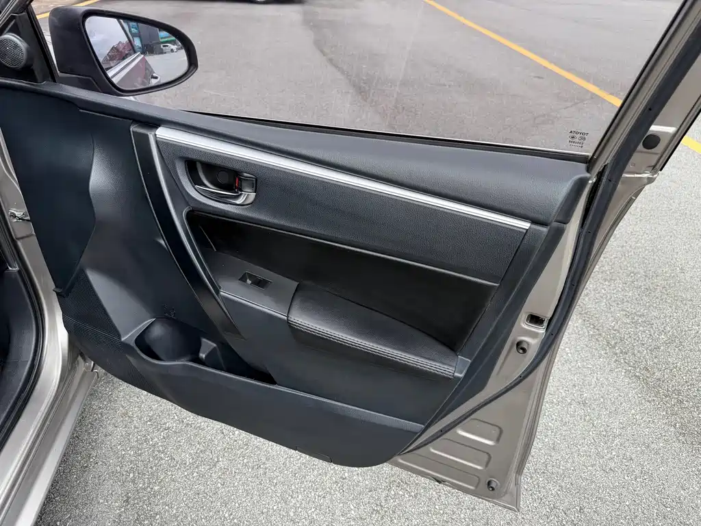 Toyota Corolla 2019 — фото 14