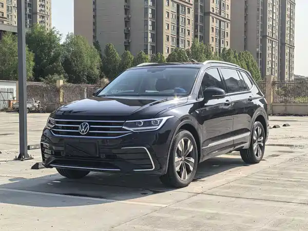 Volkswagen Tiguan L 2025