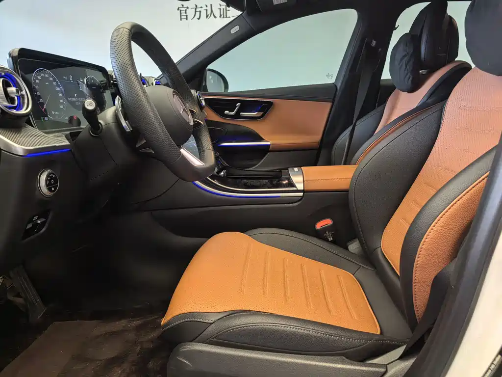 Mercedes-Benz C-Class 2025