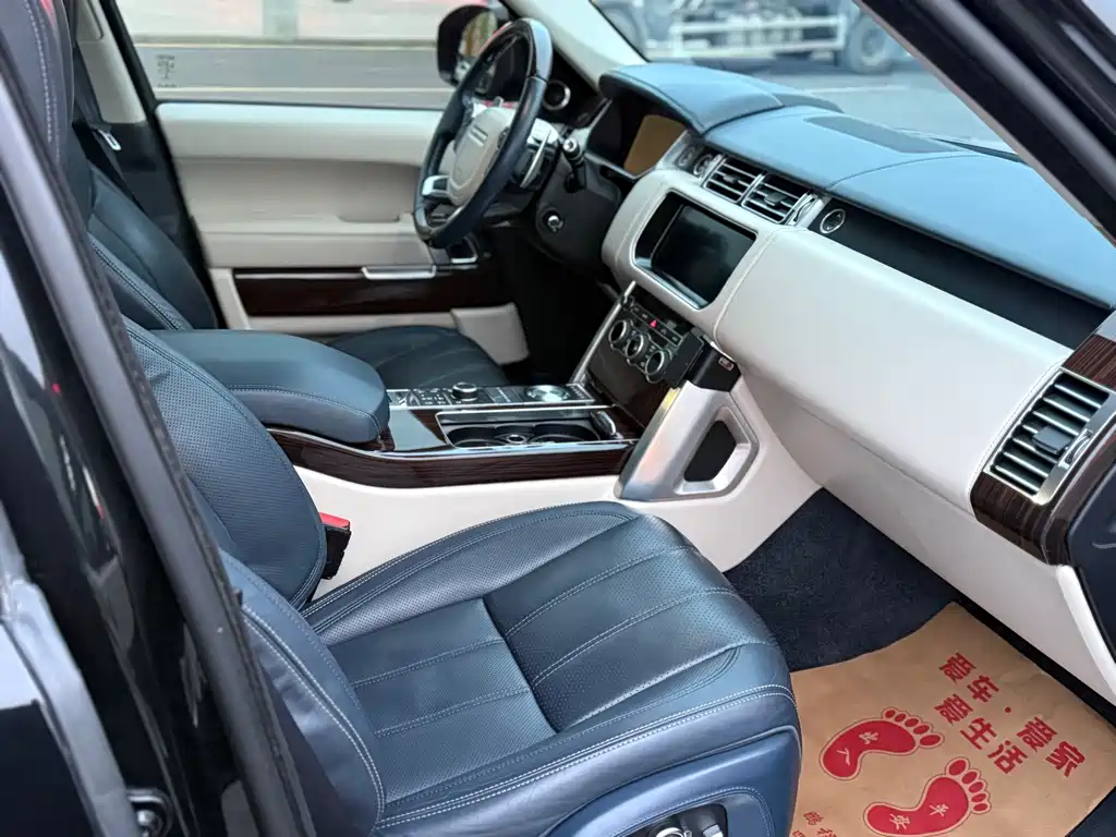 Land Rover Range Rover 2017 — фото 17