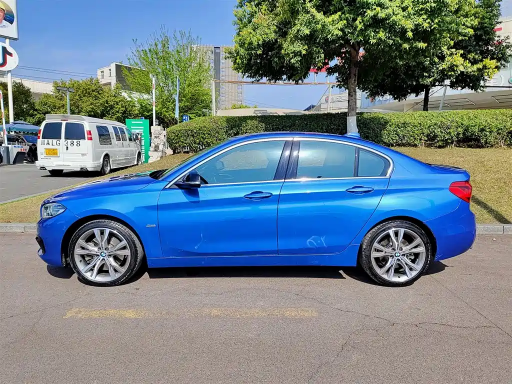 BMW 1 Series 2017 — фото 3
