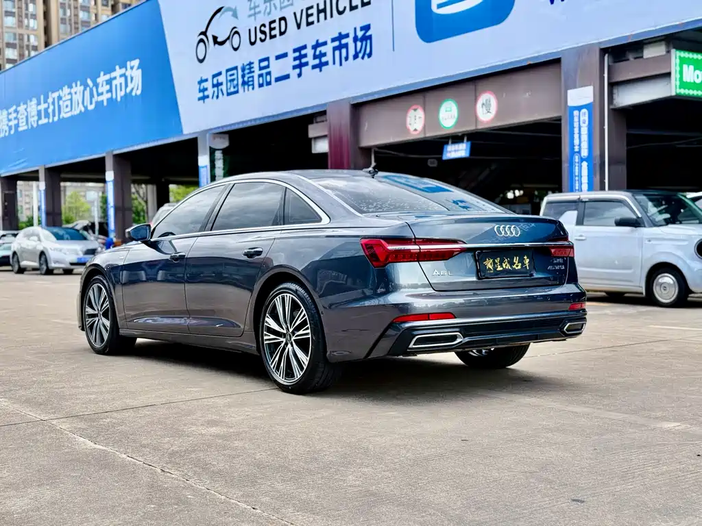 Audi A6L 2022 — фото 18