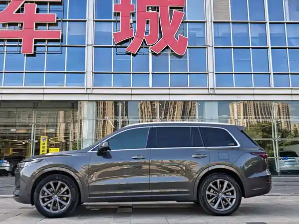 Li Auto ONE 2021