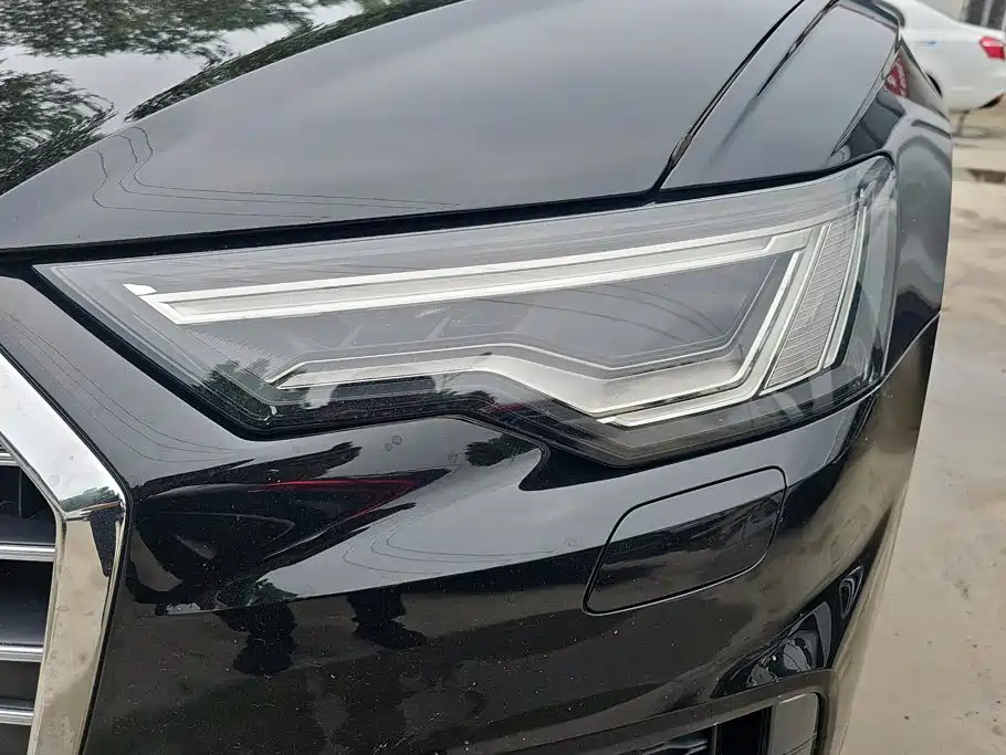 Audi A6L 2020