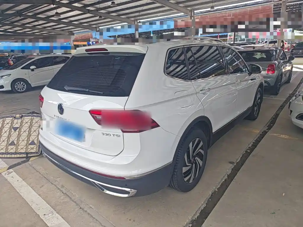 Volkswagen Tiguan L 2022