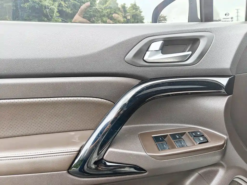 GAC Trumpchi GS4 2015 — фото 12