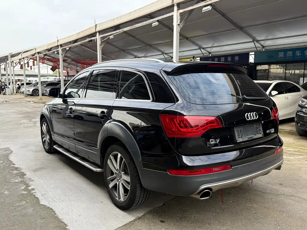 Audi Q7 2015 — фото 2