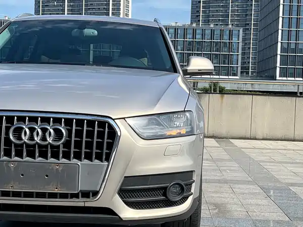 Audi Q3 2014