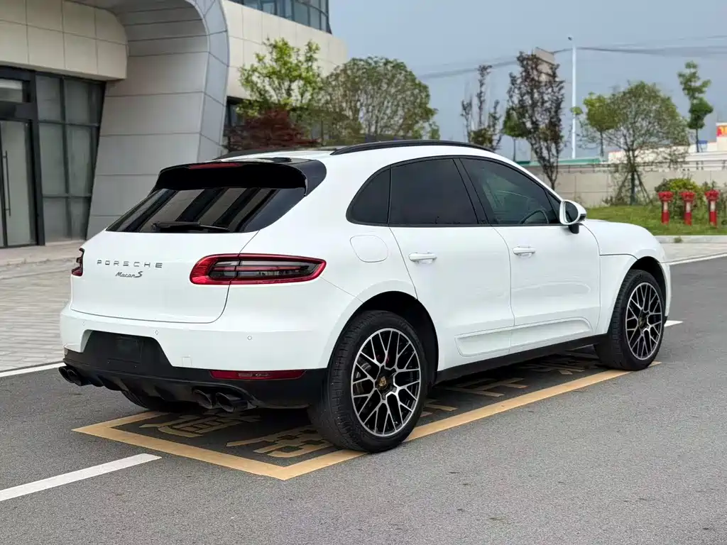 Porsche Macan 2018 — фото 7