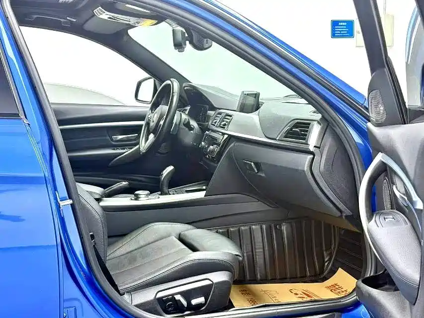 BMW 3 Series 2018