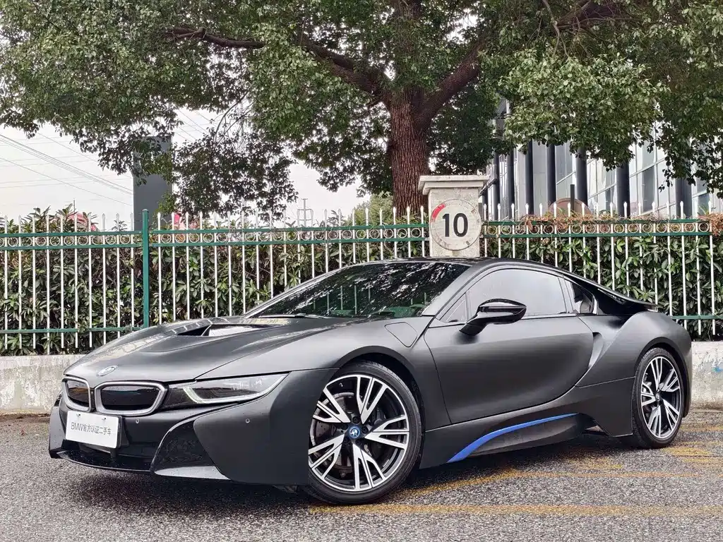 BMW i8 2018 — фото 6