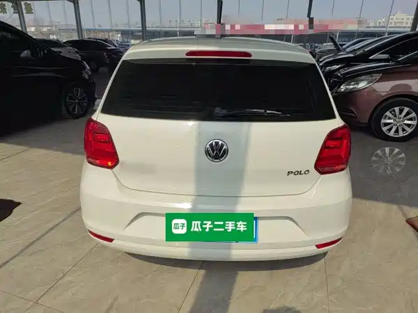Volkswagen Polo 2016