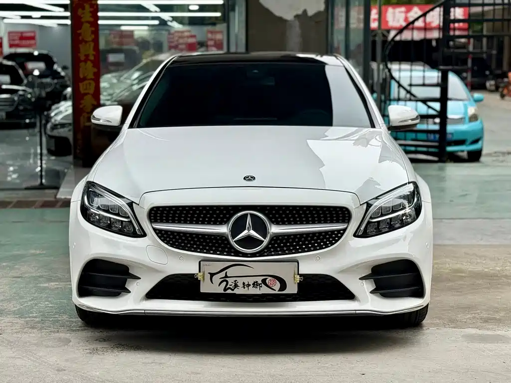 Mercedes-Benz C-Class 2019