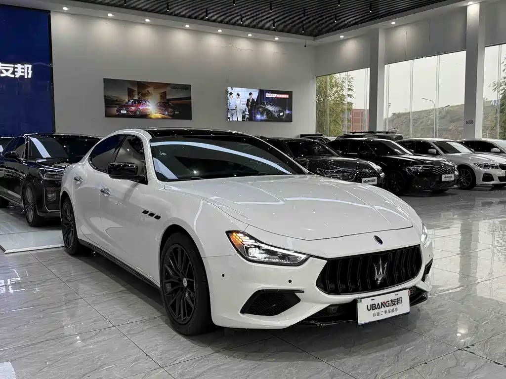 Maserati Ghibli 2014 — фото 3