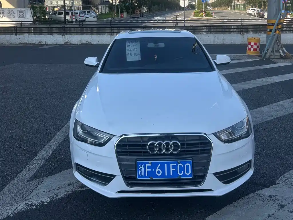 Audi A4L 2013