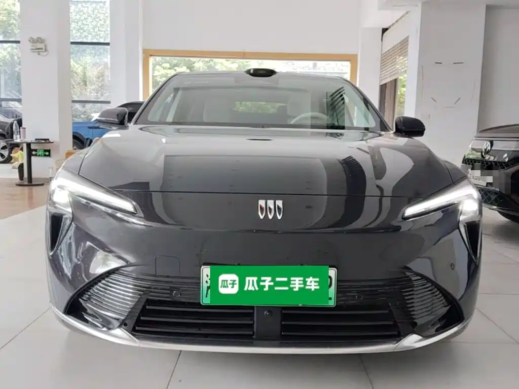 Buick Zhijing L7 2025 — фото 3