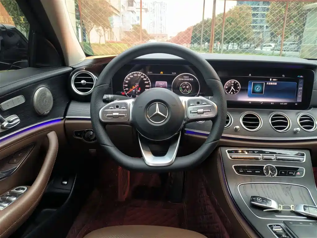 Mercedes-Benz E-Class 2020 — фото 7