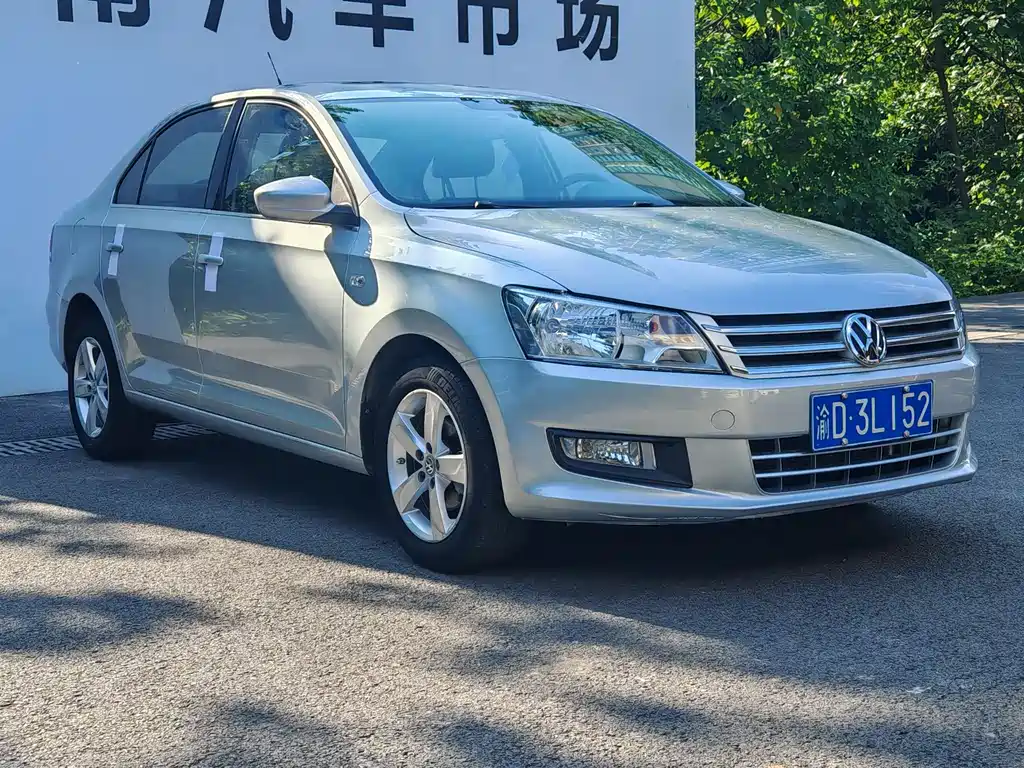 Volkswagen Santana 2015